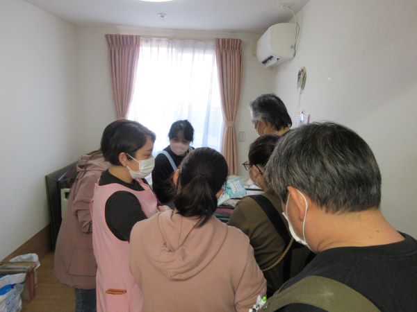 ４月職員会議・内部研修📔